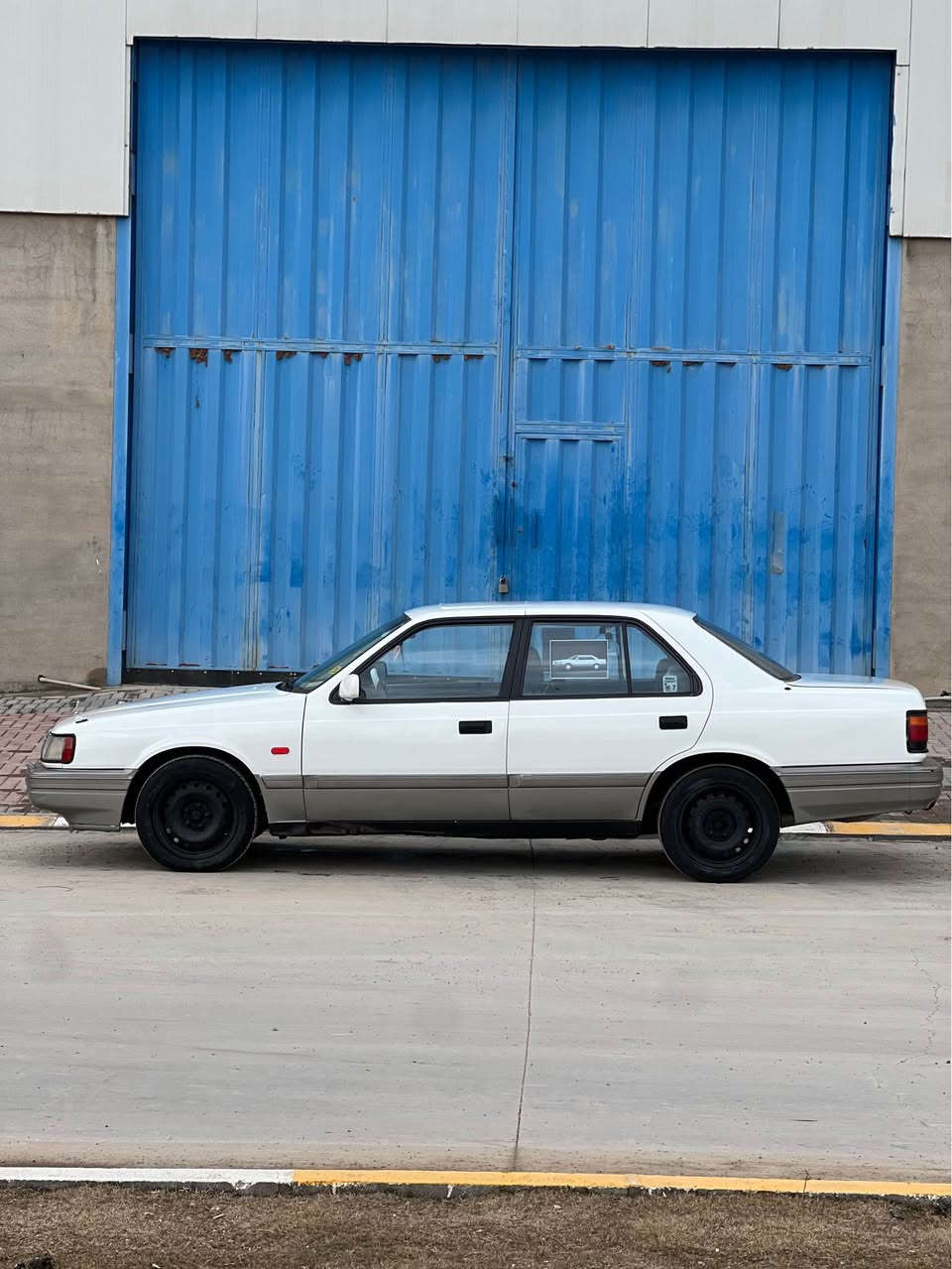 مازدا ٩٢٩ رقم اربيل سنويه لحد ٢٠٣٠ محرك ١٢ بخ ٤ سلندر تبريد سلايد جام كهربائي سياره مصبوغة عام لجمالية سيارة جاهزة مية بل مية داخل و خارج نفس صورة تاير و باترى جديد صدر خلفي كير محرّك كهربائي كلة بشرط 
سعر ٤٥ و مجال مراوس حسب قناعة 
عنوان كركوك شوراو 
***********واتس 
*********** كركوك, العراق
