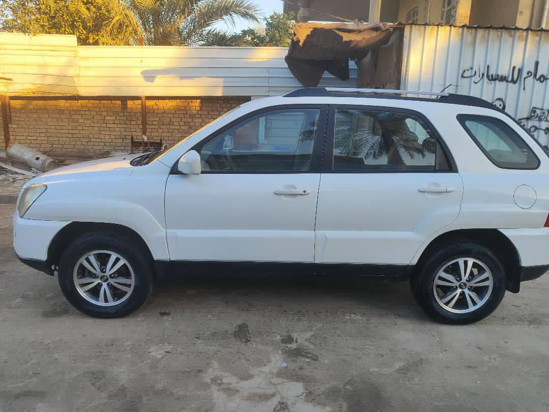 يالله سلام عليكم كيه سبورتج موديل 2010  خليجي 
🛑سياره بيه تبديل باب بلادي بدون دواخل ... 
🛑وشويه بلبنيد صبغ مثل ماموضح بلصورة ... 
🛑 باقي كفاله ... 
سياره  جديده ستخدام شخصي   تبريد ثلج صدر جديد تخم تاير باتري جديد  
السعر 108
رقم ***********
 عنوان بابل
