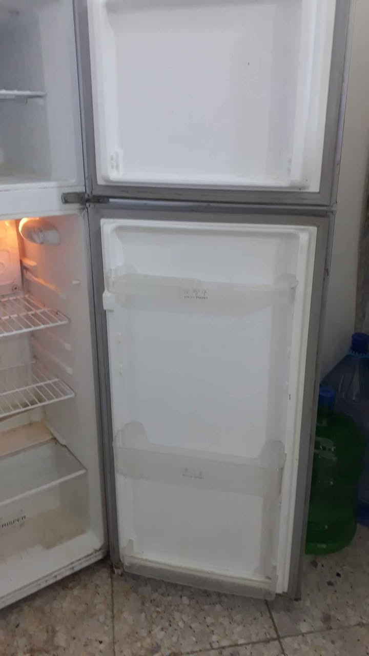 Refrigerator and freezer الفارس, صلاح الدين


**إذا كنت صاحب هذا الإعلان وتريد حذفه لأي سبب، رجاءا أرسل رسالة إلى الدعم الفني**