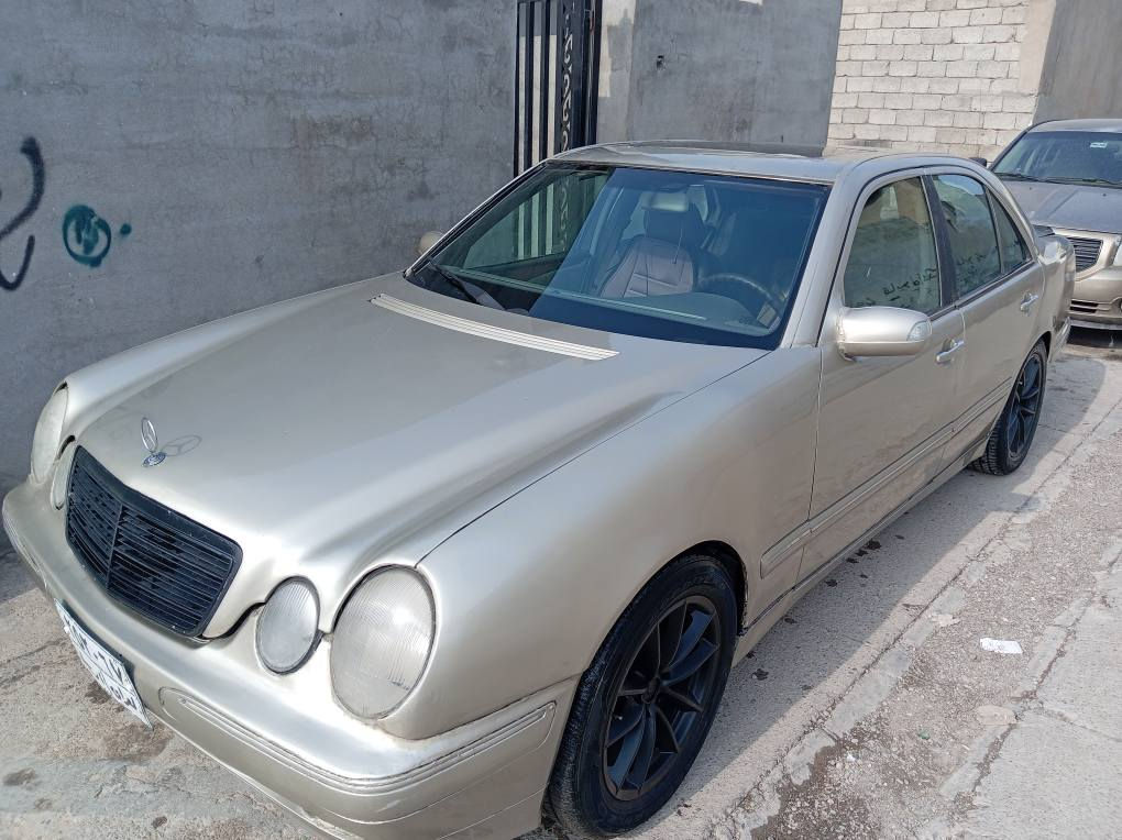 مرسیدس97مکینة v کیر D4 دبل كير عام بوياغ بؤ جواني تحويل وكالة  براوة وةركةراو
بشرت ٦وةرةقة غرامةي لةسةرة
*********** هةولير أربيل, العراق
