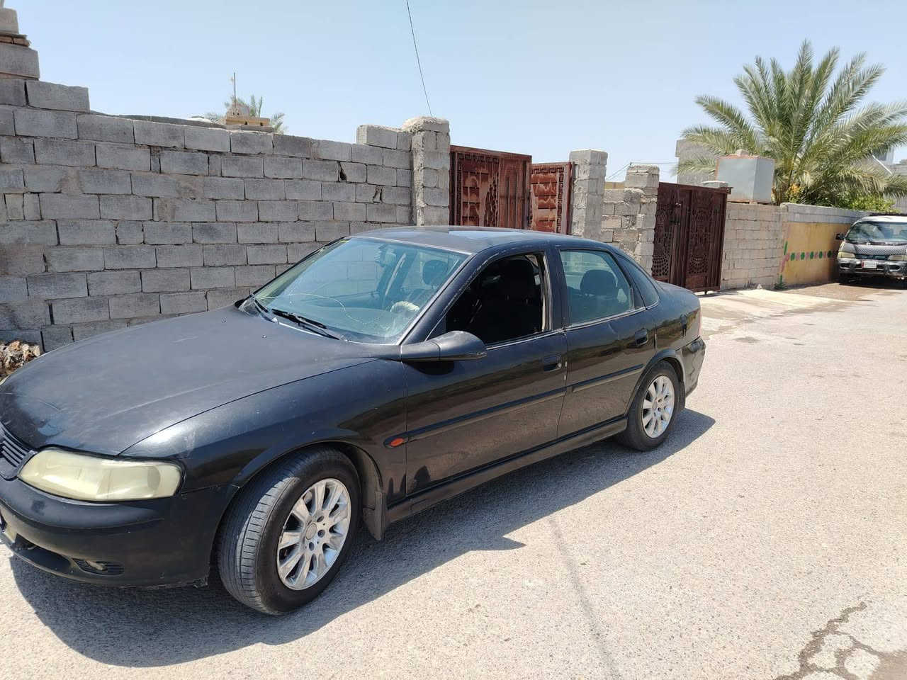 السلام عليكم اوبل2001محرك اوگيرشرط كفالة السيارة بلادية بدون صبغ السعر34بيهة مجال ***********
