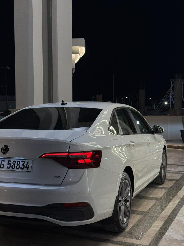 جيتا 2024 SE
ضرر جاملغ الخلفي فقط.   الايربكات كلها سليمه 
كشنات جلد تدفئه هي مواصفات ال SE رقم شاصي والسونار مرفق مع صور 
الشراي عل واتس ***********
