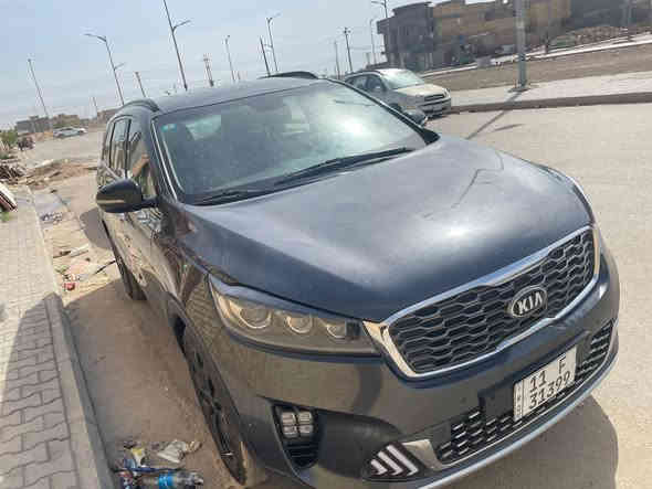 السلام عليكم 
سورنتو ٢٠٢٠ سته سلندر رقم بغداد أنكليزي بأسمي 
امريكي حادث بنيد فقط بدون دواخل الباقي كفاله لايت زنون بلادي ٤ عدسه سيارة جديدة 
ماشيه ٤٠ رادارات محيطيه حساسات امامي خلفي فول مواصفات عدا البنوراما تخم تاير حداديه تبريد تدفئة بالكشنات تلث قطع تبريد تحكم كشنات + جلد جديد 
السعر ٢١٠ وبيها مجال 
للأستفسار الاتصال فقط
***********
***********
