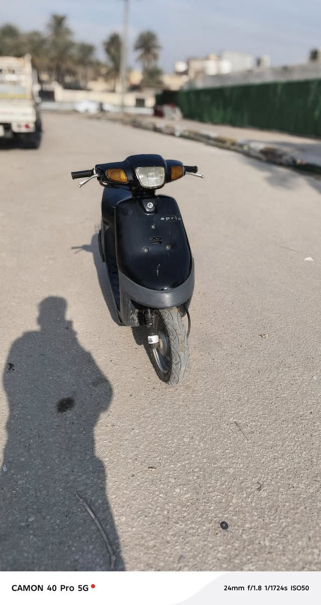 سلام عليكم دراجه بطه للبيع دراجه موديل 2003 بيه قفل اكسنت مكفوله كفاله عامه دراجه مامفتوحه دراجه نظيفه مثل ما شوفون لاصوت رولا ولا صوت كير دراجه حلوه السعر415 وبيه مجال قليل مكاني كربلاء الرقم***********
