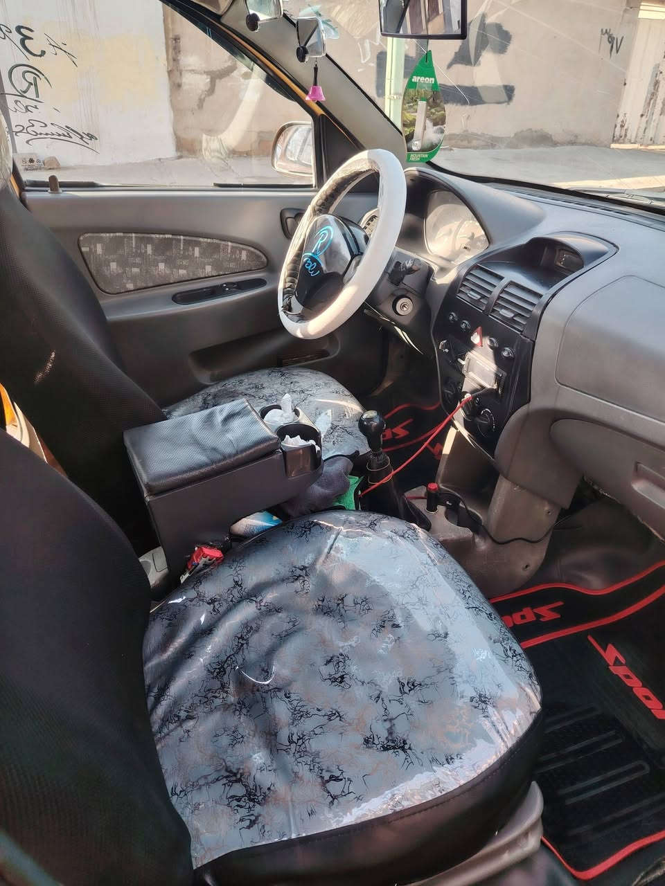 سياره طيبه للبيع مويل 2015
سيار شرط كير مكينه شرط ضررها بل باب الوره السايق
شرط التحويل هيئه 150 غرامات صفر سنويه لل 26
السعر 37للتصال ع الرقم ***********
***********
