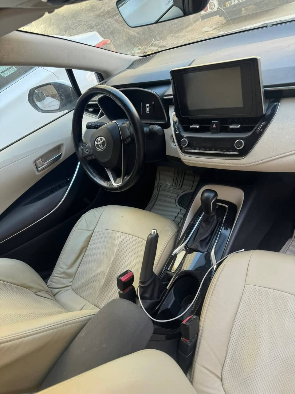 سلام عليكم
كورلا ٢٠٢٤ ساز ياباني الأصل
ماشية ٦٥ الف 
فوول عدا الفتحة 
كفالة عامة ما عد بيها ملاحظة بسيطة بالباب خلف السائق
سعر ١٧٨ وبيها مجال بسيط
للأستفسار ***********
