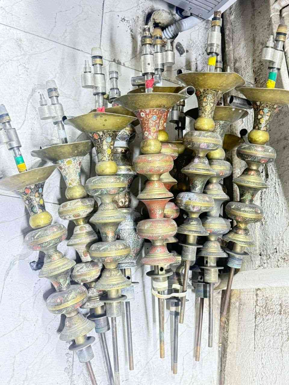 لبيع نراكيل طه العدد 30 قطعه شرط طعم دوخان فوال نضافه سعر قطعه 55 بيه مجال رقمي ***********
