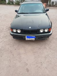 ٧٤٠ V8 • ١٩٩٤ • رقم اربيل