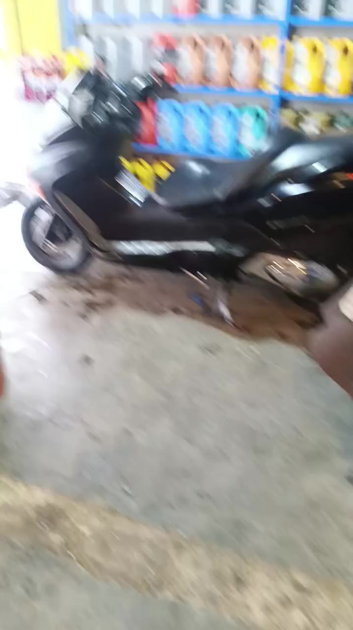 فورزا للبيع صفر 8 عميه   دراجه حلو وكرستال بيه دراجه   نظيفه  وخير من الله اي نقص  ما بيه  عنوان كركوك قادسيه رقم ***********
