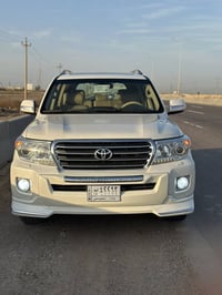 لاندكروز بريم • ٢٠١٣ • ١٠٧٠٠٠