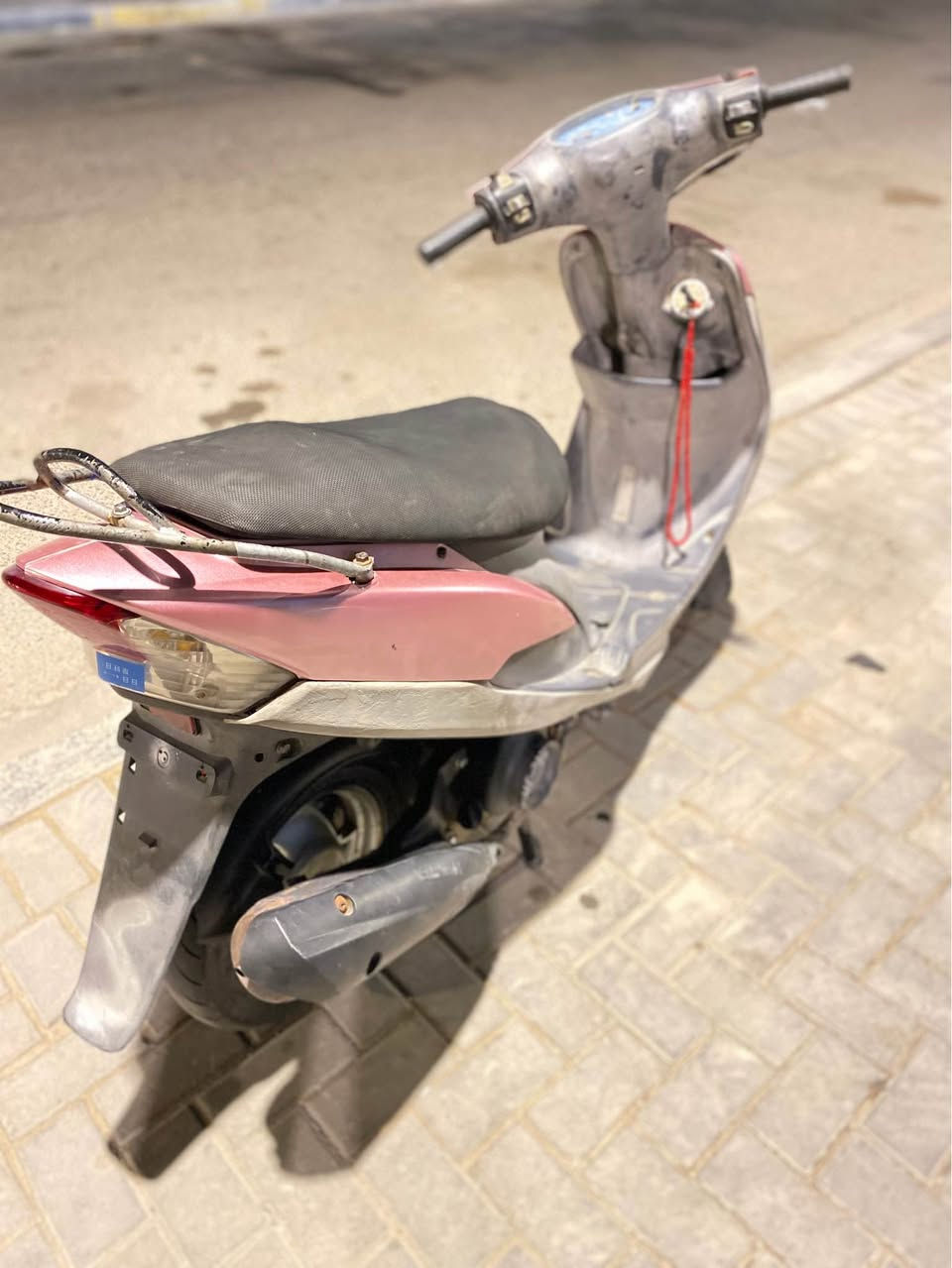 ماكس قجمه ما مفتوحه دراجه  سلف هندر كهربايات كله شغاله عينه لاياتات سكنات سعر 650
العنوان المشراك رقمي *********** البصرة, العراق
