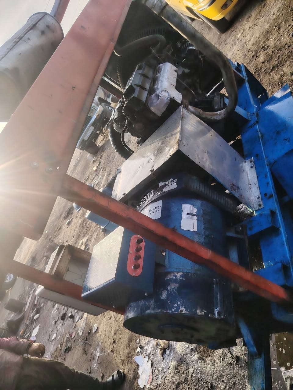 السلام عليكم ورحمة مولد كيه ٧٠١ مكفول كفاله ضمانه شهرين راس ثري فيز ٣٠ كيفي العنوان واسط قضاء الحي ***********
