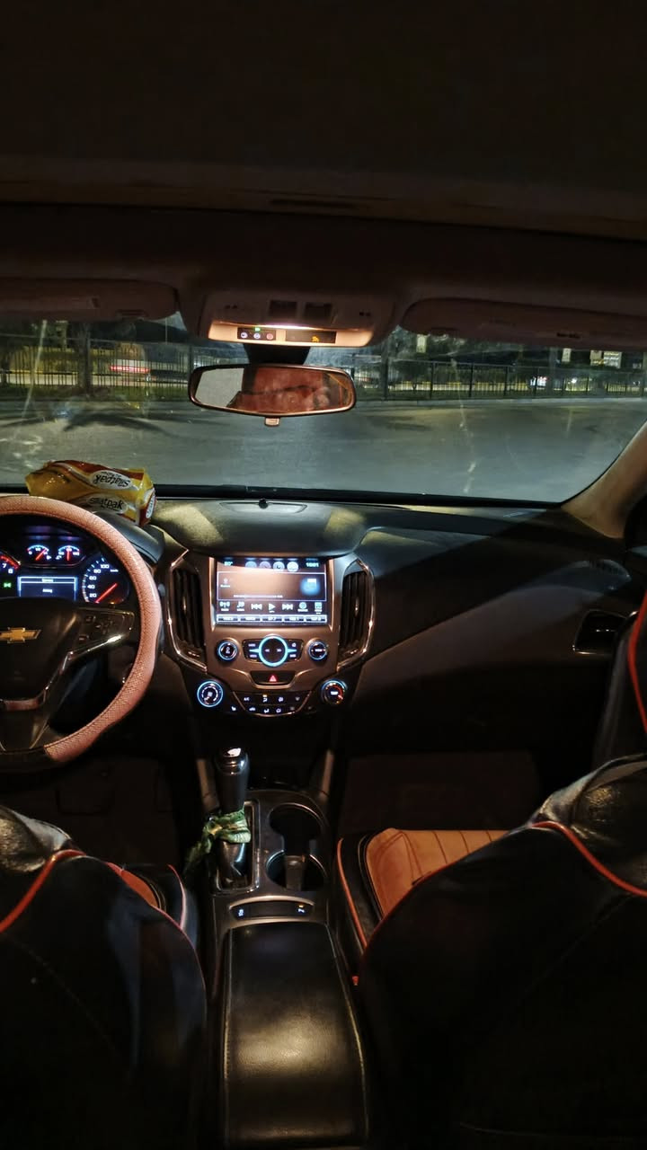 شوفر كروز مديل 2018 مواصفات LT فول واحد ع واحد رادار جانبي فتحه سقف صدر امامي خلفي جديد تحكم ستيرن مثبت سرعه شاشه كامره رقم كربلاء شاشه اعطال حادث بابين جهت السايق بصمه اربع ابواب مع بصه عدد2 لون ماروني كرزي بسمي السياره محرك 1400 تيربو تشغيل عن بعد باتري جديد  دايرات جدد ماشيه 110km داخل مخمل كرسي كهرباء تدفئه تبريد السعر 118وبيه مجال مكاني كربلاء  الرقم ***********
