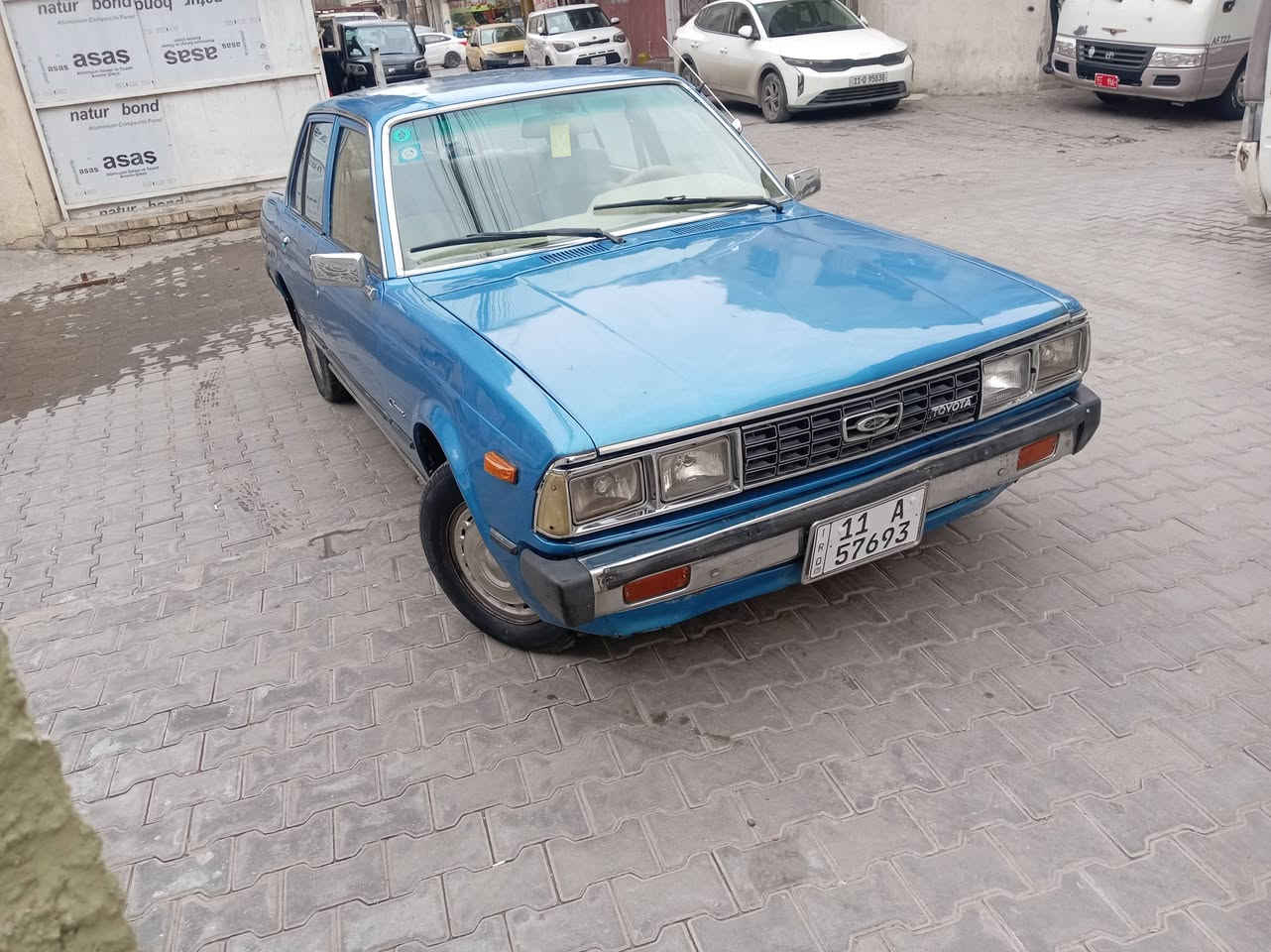 للبيع كرونه ٨٠ *********** مكان الاعضمية سعر ٤٠ وبيه مجال
