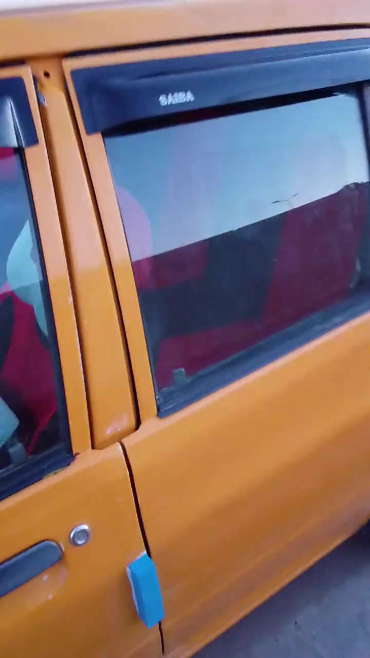 يولد مستعجل ومحتاج عل بيعته سايبه م18ولله مامخلي شي مامجهزه بيها عل اخر حبايه مشروع وطني وين ماجان مداورك تبريد فول بس تطلع عباب الله جاهزه أبيعك قطعتين مبدل وحزام وهيه صفره متئثر مال جناي عل باب الله خابرني وفهمك بتفاصيل وتس‏‪***********‬‏

