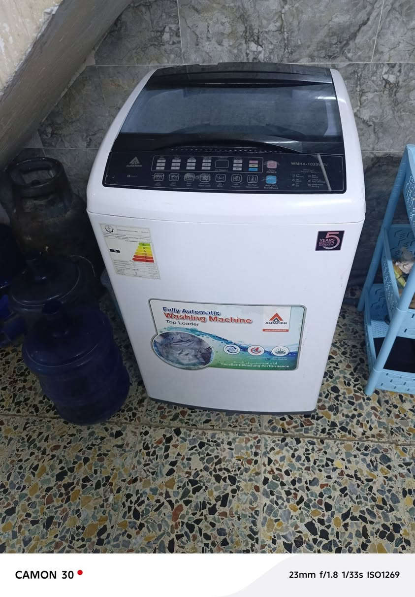 غسالة وتماتيك فقط ما تفرغ مي معرف شنو عطلة والباقي كلة تشتغل سعرة ١٠٠ وبي مجال ستعمل شي قليل


**إذا كنت صاحب هذا الإعلان وتريد حذفه لأي سبب، رجاءا أرسل رسالة إلى الدعم الفني**