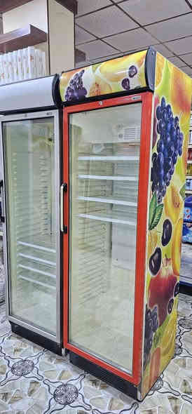 عارضات اسواق عدد ٩ وحده بطحية بلاديات 
العمودي بين ٢٥٠ و ٢٧٥
والبطحية ب ٢٥٠
كلهن شغالات وشرط التبريد 
***********
