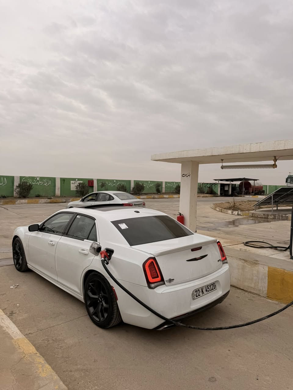 سلام عليكم سياره وبامه البيع  السياره شركة هارلم جديده ما تصرف ربع عليها جاهز ومن كلشي              
السياره آكلين 
رقم اربيل 
كلها شرط من الدعاميه  إلى الدعاميه 
سعر 260 وبيها مجال مال جيتك 
رقم ***********
