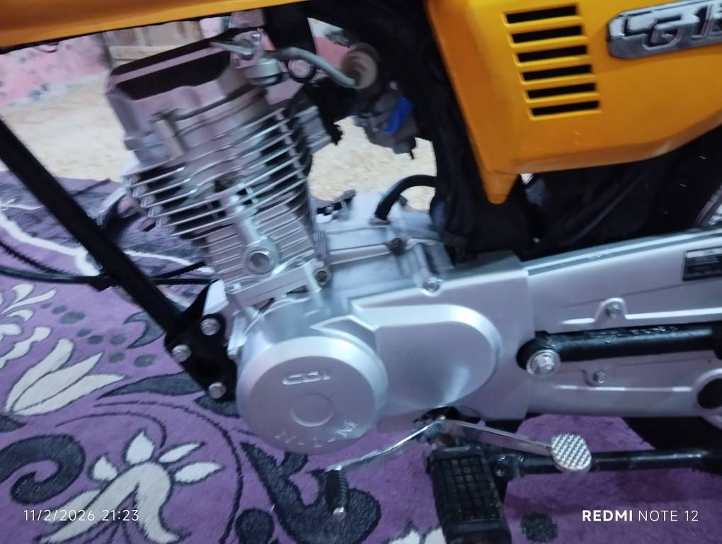 سلام عليكم دراجه للبيع تعمير بدون محرك مفتوح 
السعر 700وبيه مجال 
العنوان الكحلاء المجر الكعبي, ميسان


**إذا كنت صاحب هذا الإعلان وتريد حذفه لأي سبب، رجاءا أرسل رسالة إلى الدعم الفني**