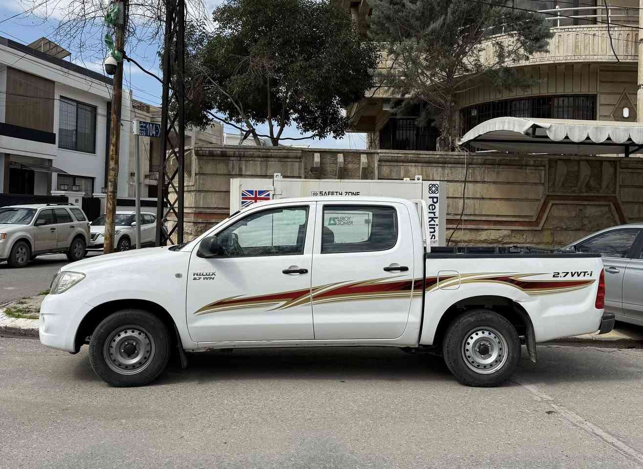 تويوتا هايلوكس ٢٠١٠
بيها فقط شبرين صبغ بالبودى الخلفي
السياره كلشي بيها جديد الرقم والسنوية لحد سنة ٢٠٣١
من دعامية لدعاميه بشرط
بدون ضربة و بدون حادث
السعر ١٤٧ و قابل للتفاوض
مكان السياره اربيل


**إذا كنت صاحب هذا الإعلان وتريد حذفه لأي سبب، رجاءا أرسل رسالة إلى الدعم الفني**