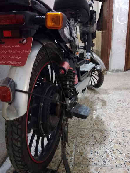 السلام عليكم عندي هاي دراجه شحن بدون بطاريات سعرها 125 وبيها مجال الي يريد يتصل ع الرقم هذا اني مكلفه بالنشر ***********
