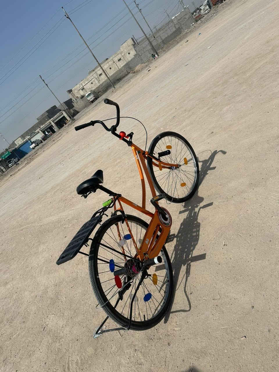 بايسكل البيع 95%نضافته موديل 2016السعر 120وبي مجال العنوان البصره الزبير اذه شراي دك عله هاذ الرقم ***********
