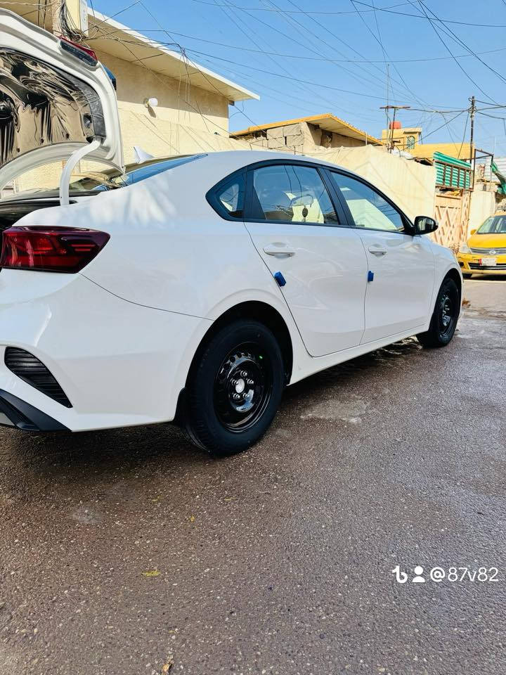 الى أهالي حي العلام والسيديه والمناطق الجماوره كراوي جميع مناطق بغداد وجميع محافظات العراق بانسب لاسعار واحسن السيارات من باب البيت لباب البيت ***********
