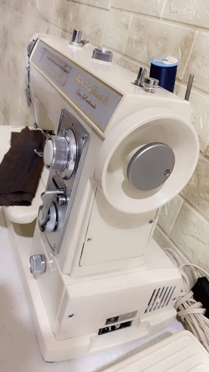 البخـــ ــــت
برذر باسستر 

خياط وتطريز ٢١ نقشه واوفر وبيت دكمه وسحاب وشيرازه 

نقشات جميله جدا 

درجتين للسرعه 

كتلوك

بايات كامله 

النظافه ميه بالميه 

يوجد توصيل كافة المحافظات 

السعر ١٥٠ الف @الجميع


**إذا كنت صاحب هذا الإعلان وتريد حذفه لأي سبب، رجاءا أرسل رسالة إلى الدعم الفني**