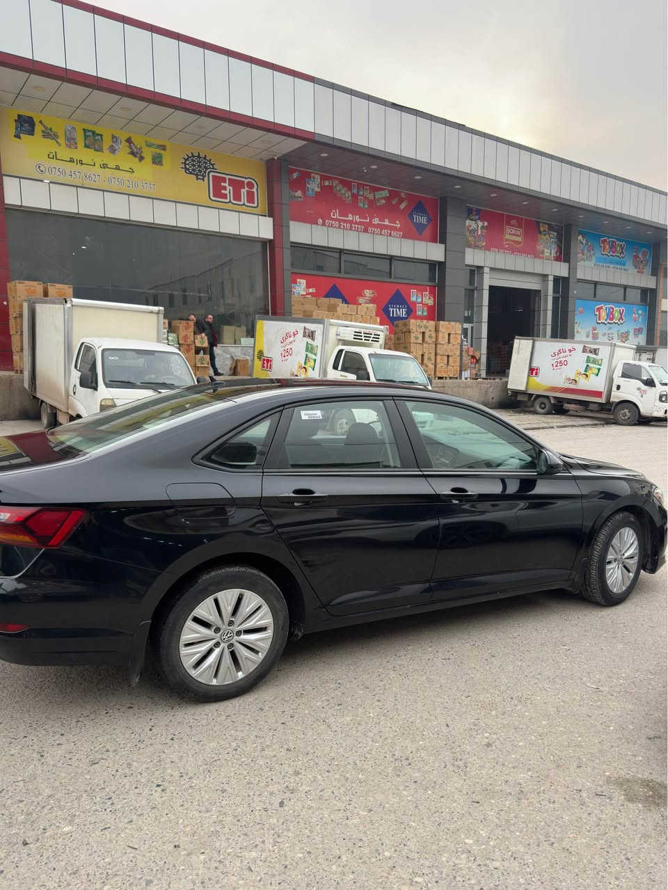 Jitta 2019
مواسفات سپورتە فولا بێ پانوراما
کوشن هێتەرە سنوی جدیدە رقم کەڤن
شاشە کارپلەی تحویل طغم تایر جدید
سیارە کلینە بتنێ بولند صبغە
بێ داخلی ئێکجار غرامە 700$ لسەرن
سعر 130 وەرەقە 
*********** دهوك, العراق
