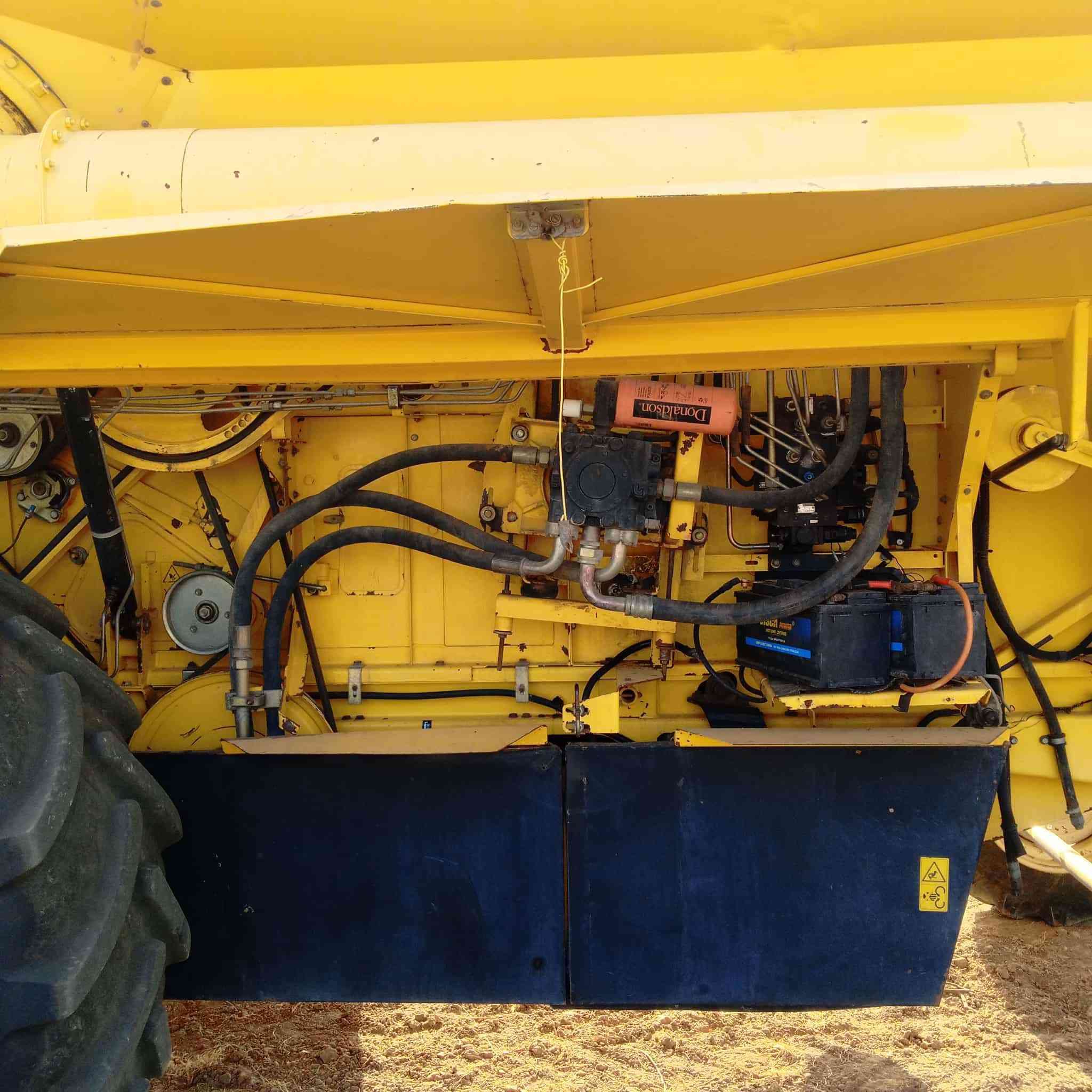 للبيع خمسة بلم انجكتر فول مواصفات دبل دراما كفالة عامة موديل 2007.    ***********####***********.   العنوان بغداد
