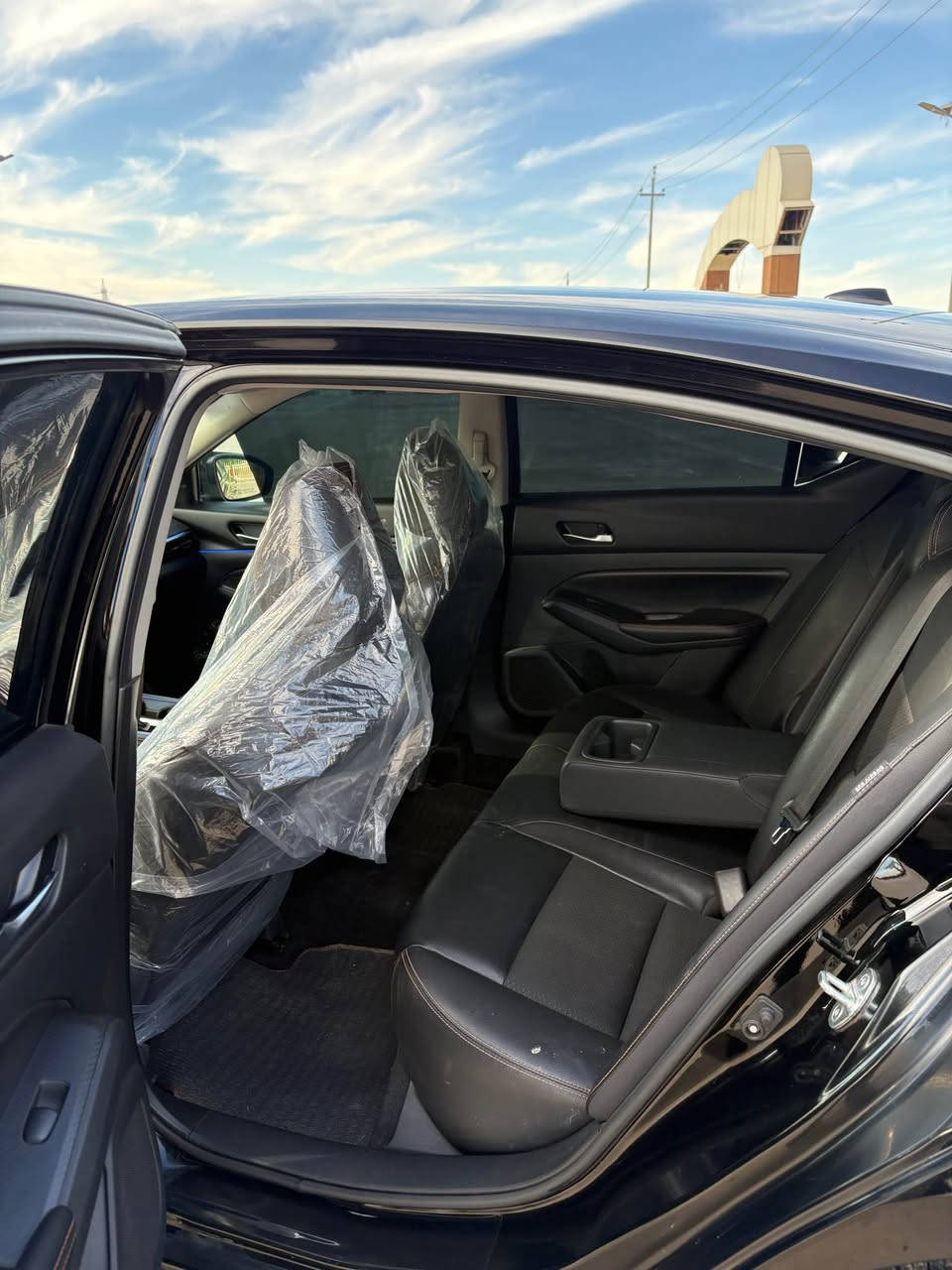 نیسان ئاڵتیما 2021

سەنەوی تا 2030 تازەیە

هەزەی تا 2026 مانگی 12 تازەیە

مواسەفات (SR  رادار- خەتی جادە - تەحدید سورعە-بریک بەسمە -شەغال - کارپلەی - کوشن جلد و کوشن کارەبا -ئاوتۆستۆپ- دەبڵ گێڕ- کامێرا- لایت زینۆن Led -کامێرە-حاسە- دەبڵ ئەکسل  ) ٤ تایەی تازەی لۆکی تایلەندیم بۆ بەستوە

سەیارەکە 1 دەستی کردوە

تاخم پێشو دوا هەموی شەریکەیە بیلاد

***********واتساپ هەموگیانی بەشەرت

پێشی کەپس

زۆر جوان ماوەتەوە سەیارەکە ٥٧هەزار میل رۆشتوە Singapore
