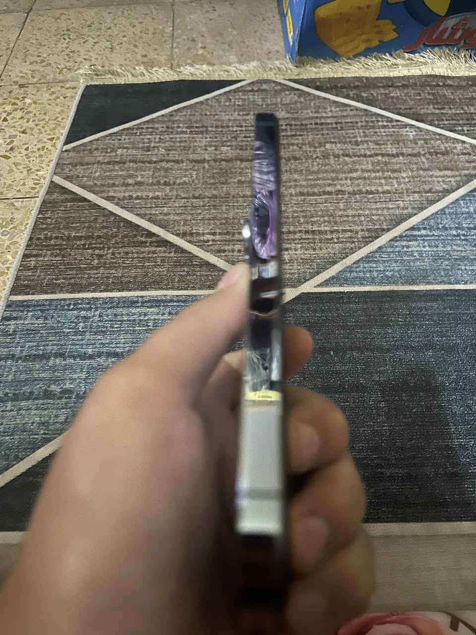 � للبيع: آيفون 13 برو ماكس
🔹 نظافة الجهاز: 98% – زلق وما عليه خدش
🔹 السعة: 256GB
🔹 صحة البطارية: 85%
🔹 الشاشة مستبدلة أصلية (تفسيخ جهاز)

💬 تواصل خاص أو واتساب: ***********
