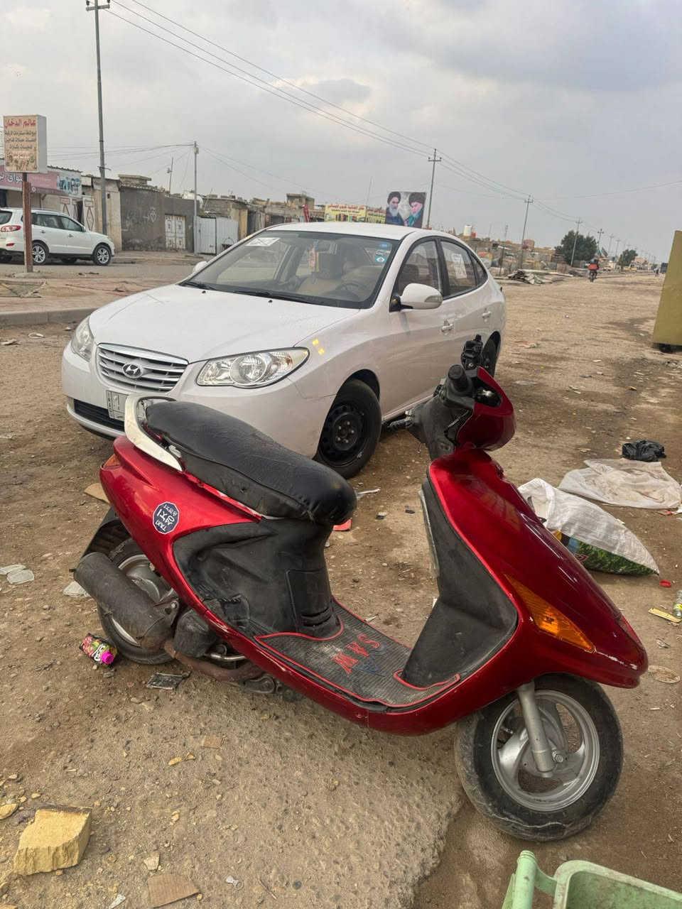 فراشه أوراق مشيهه حلو كهربأيات شغاله نكره سلف سعرهه275 العنوان ميسان للستفسار ***********
