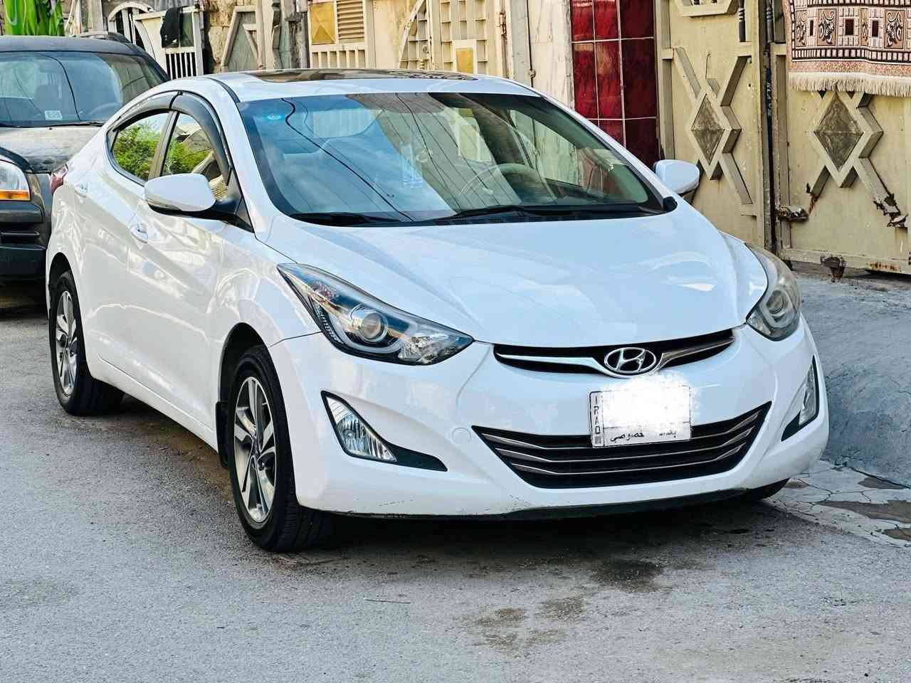 بوليش عام للسيارة 
بسعر مناسب اضافة لمعة ونعومة للسيارة وازالة الخشونة والشخوط البسيطة … 💯✨

✔️بوليش مرحلتين بمنتجات سونكس الألمانية 
✔️سقل السيارة حسب الحاجة 
✔️سقل وبوليش الجام 
✔️سقل وبوليش الماصدات 
✔️تلميع السوادات الخارجية 
✔️ غسل السيارة من الخارج مجاناً 
العمل للسيارة الصالون (60) الف
العمل للسيارة العالية (75) الف
( العرض لفترة محدودة العرض بدون تكحيل )
رقمي : *********** 
مكاني : بغداد الحرية 

#بوليش المنصوري للعناية بالسيارات
