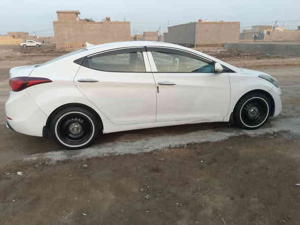 انترا موديل 2016
مكينه 1600 وارد خليجي  
السعر 95
اتصال ***********
