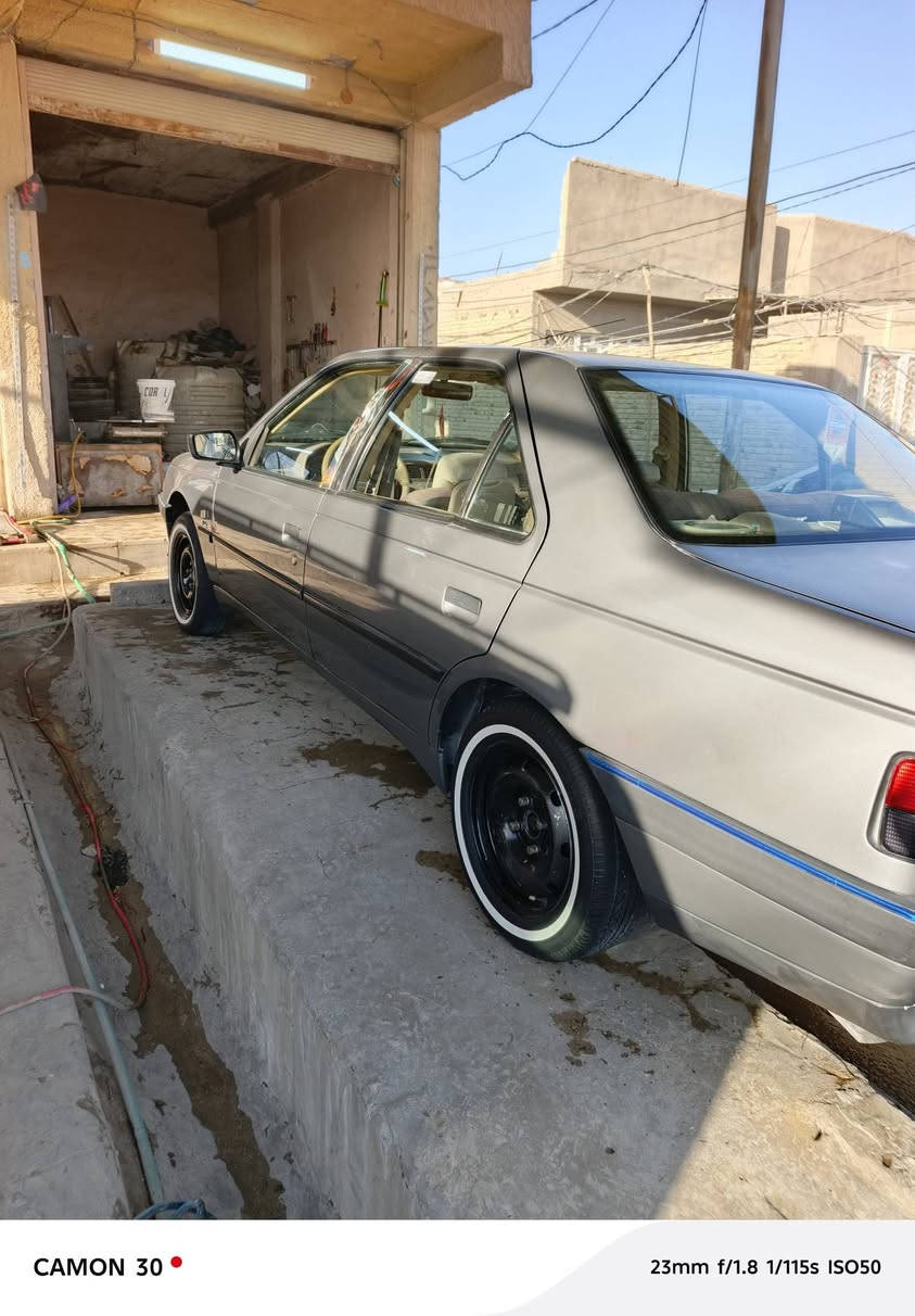 سلام عليكم ادمن مرخصتك بيجو 405 مكفوله عامه شبر بل جاملغ صبغ حداديه جديده موديل 18 شاشه فول كامره حساس  سياره جاهزه من تبريد من ددفئه كير مكينه السياره فول 100بل100السعر 50بيه مجال ***********
