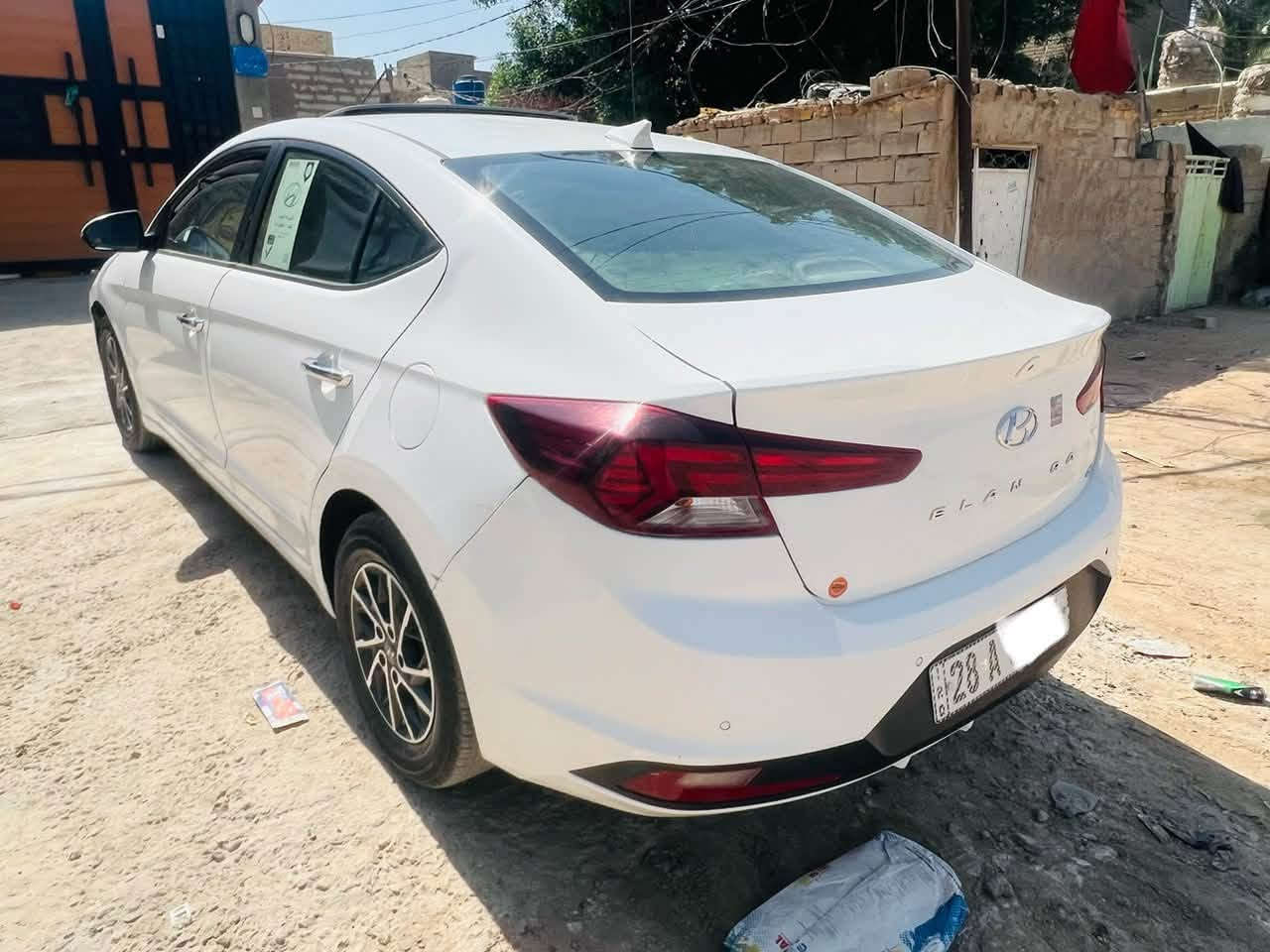 للبيع النترا ٢٠٢٠ رقم نجف انكليزي اباسمي مداور ثاني يوم وارد  خليجي السياره بيها جاملغ امامي صبغ فقط و الباقي مكفول تبريد ثلج كير مكينه حداديه كله جديد تخم تاير فول موصفات عدا البصمه شاشه تحكمات فتحه لد امامي لد خلفي تبريد قطعتين محرك ٢٠٠٠ مري شفط اشاير بل مري  سياره حديده و 
حلوه مال جناي السعر ١٣٠ و بيها مجال اكثر التصال على الرقم 
***********
