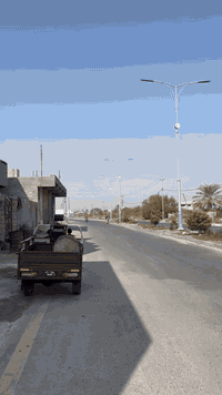 محلات للإيجار • شارع حولي البعنون • ١٣٥م