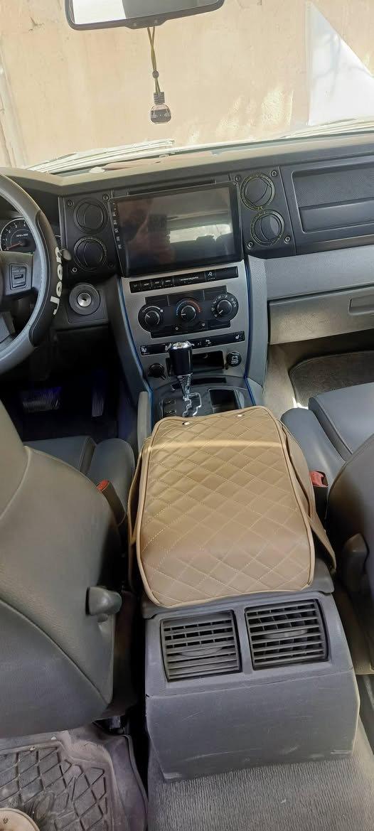 سلاماً عليكم جيب كمندار موديل ٢٠٠٧رقم بغداد مميز فول مواصفات ثلاث فتحات ويل كروم حجم ٢٠ كهربائيات كله شغاله كلوب مابيه نقص
جنطه كهرباء شفط مكان السياره كربلاء
السعر (٧٥) وبيه مجال


**إذا كنت صاحب هذا الإعلان وتريد حذفه لأي سبب، رجاءا أرسل رسالة إلى الدعم الفني**