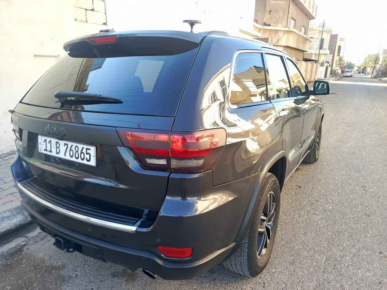 للبيع موديل 2011 سومت فول فول رقم بغداد دولي مشروع محرك هيمي 5700 RT داخله كلين بدون حادث بدون ارباك بيه صبغ قطع ابيع حزام محرك كير بشرط سعر ١٤٠ بي مجال مراوس هم يرهم جارجر اوبامه من ١١ وفوك مكان كركوك رقم ***********
