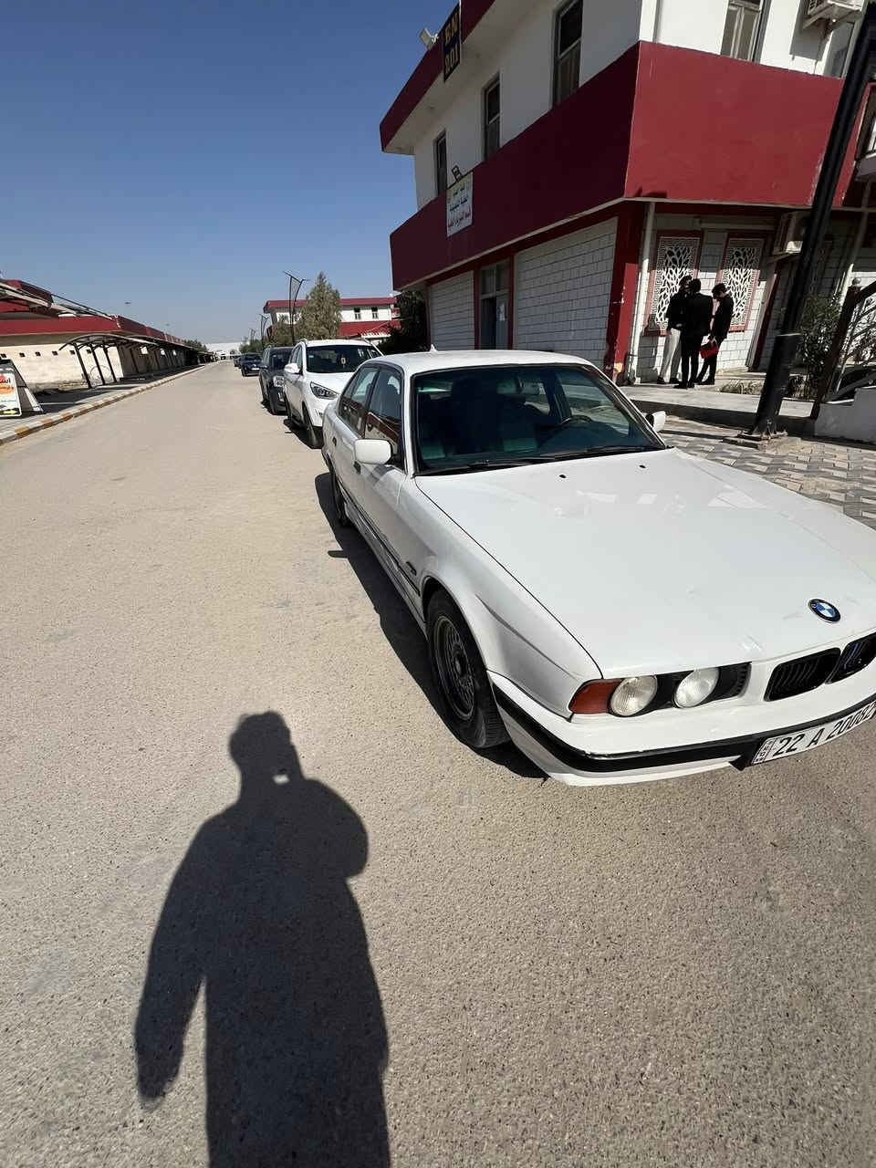 BMW525
السياره محرك 
وكير بشرط
غرفه نضيفه كلش 
كشرها نضيف وشوفت عينك 
محركها البلاد ٦ سلندر
مسكر فانوس ياكل الكاع اكل
مكان السياره ناصريه شطره 
سعر السياره ٦٨وبيها مجال قليل لسياره مصروف عليها هواي 
***********
***********
