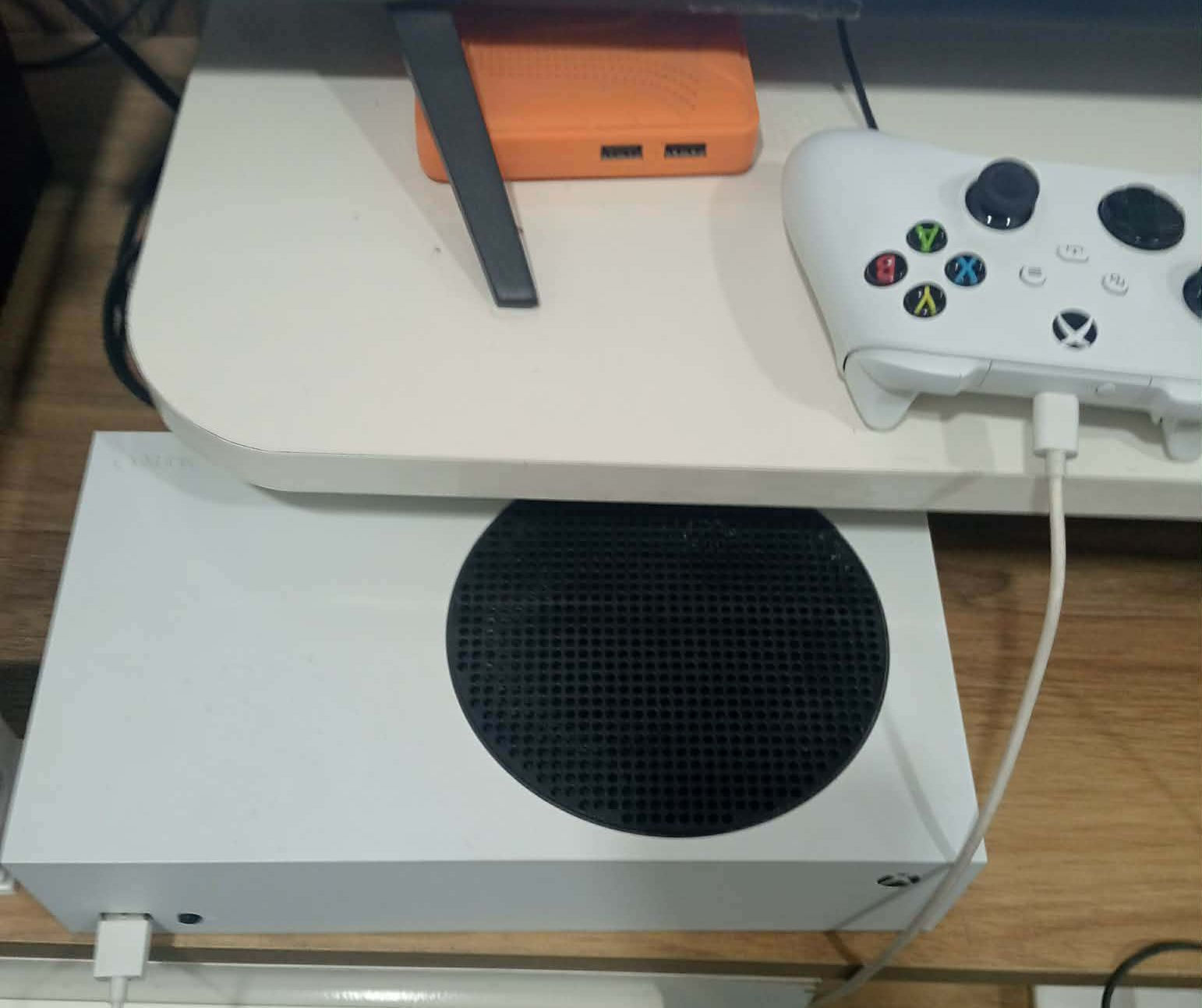 للبيع – Xbox Series S
جهاز Xbox Series S مستخدم بحالة جيدة جداً والصور واضحة عدكم جهاز كلش نظيف لوك ستيكر لا مفتوح ولا داخل صيانه ضمان شهر 

ذاكرة 512GB 
كذالك الجهاز بي حساب والعاب 

جهاز وجوستك اصلي و كيبلات وكارتون الجهاز 

متوفر توصيل لجميع المحافظات 

 للحجز والإستفسار يرجى مراسلة الصفحة


**إذا كنت صاحب هذا الإعلان وتريد حذفه لأي سبب، رجاءا أرسل رسالة إلى الدعم الفني**