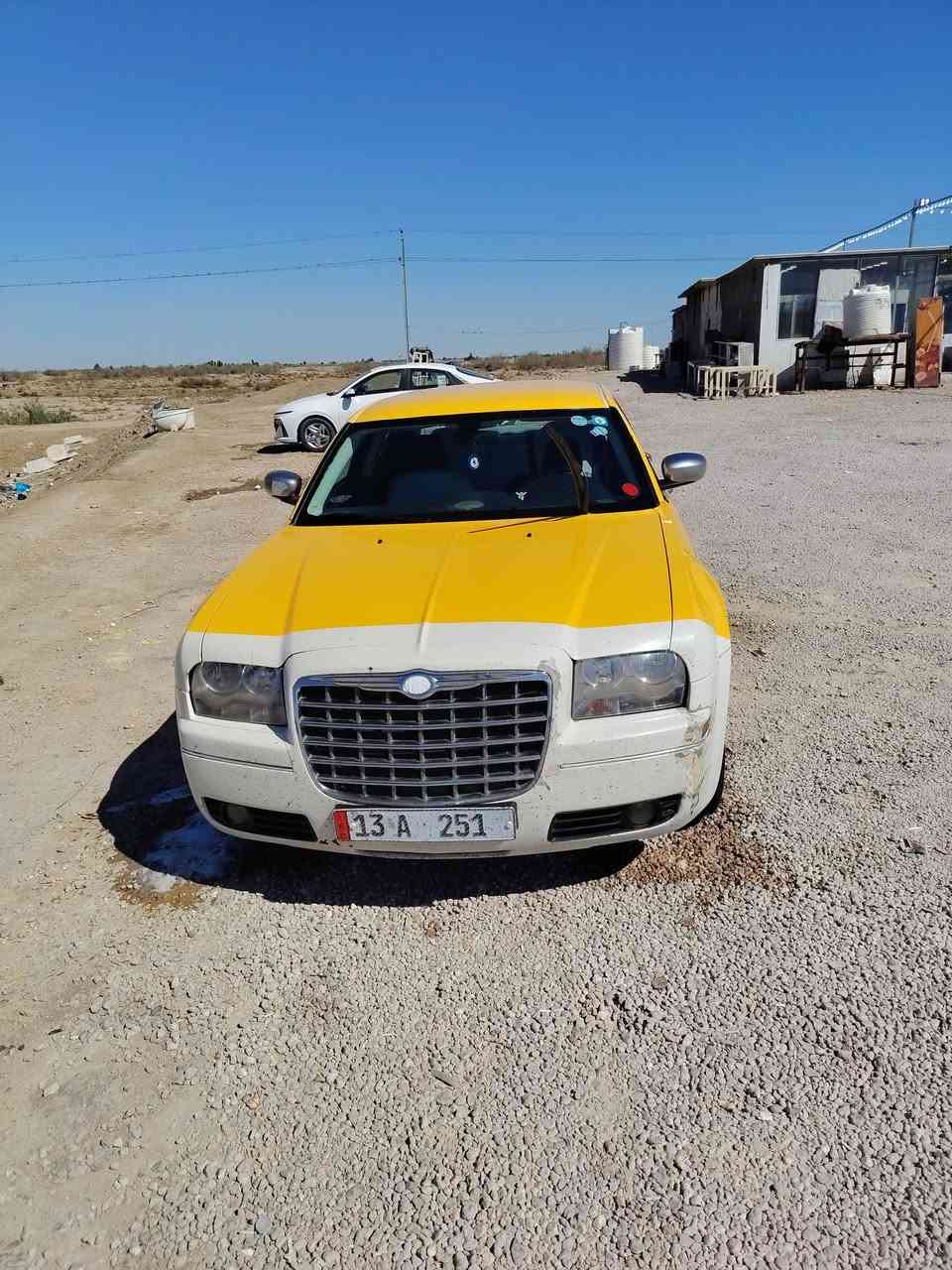 السلام عليكم واباما ابيض موديل 2010 رقم ميسان تحويل ثاني يوم مصفره هيئة وغرامات كفاله من ضربه فقط تبديل طخم تاير حداديه جديده باتري جديد تبريد شغال تدفئة سياره جاهزه من كلشي مكان سياره بالعمارة السعر 110بيه مجال حك جيه أي استفسار على هذا رقم ***********0
