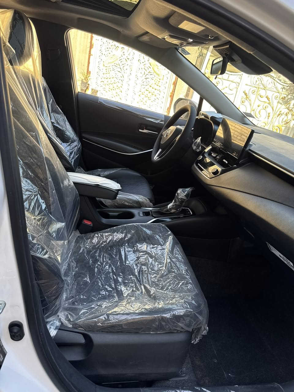 كورلا هايبرد 2024.   فول 
ماشية. 16 الف سيارة مكفولة  
 السعر. 147$$ 
***********
