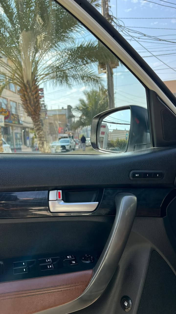 السلام عليكم / من بعدرخصة الأدمن
كيا سورنتو كويتي اعلى مواصفات 1/1

الموديل 2014 رقم بغداد مشروع وطني 

بأسمي تحويل مباشر ثاني يوم

كفاله عامه بيه شبر بارد فقط جاملغ امامي الايمن 

 عداد المسافه 151 الف حقيقي

1 فور ويل + مانع انزلاق 

2 بانوراما حركتين 

3تحكمات ستيرن

4حجم المحرك 6 سلندر 

5ناقل الحركه (كير) مكفول من فتح وتبديل 

6كروز سرعه وتحكم سرعه بالاستيرن

7تبريد 3 قطع + تدفئه تبريد بالكشنات

8شاشه ترحيب 

9 يدات نيكل 

10 شاشه اعطال

11 منظومه زنون LED

12 لدات امامي خلفي 

13 علامات سورنتو ترحيب بالدوسه

14 مري جانبيه شفط كهربائي 

15 جرص سرعه عند 120

16 كشنات جلد لون قرميدي

17 بصمات تشغيل عدد 2

18 اشاره ترحيب باليدات عند الاقتراب

19 كشنات تحكم كهرباء 

20حساسات عدد 8 امامي خلفي 

21 ايرباكات عدد 8 

22 كامره خلفيه 

23 شاشه لمس بلادي 

24 انظمه قياده عدد 4 

25 نظام ايكو اقتصادي 

26 7 راكب + 7 تجاوي

27 زراك لايت

28 بردات خلفيه

29 مري قلاب ع بك

30 ويل كب كروم حجم 19

السياره استخدام شخصي  

 وعليه صيانه دوريه + تخم تايرات 

مكان السياره كربلاء رقم الهاتف 

*********** السعر 210 

         وبيها مجال
