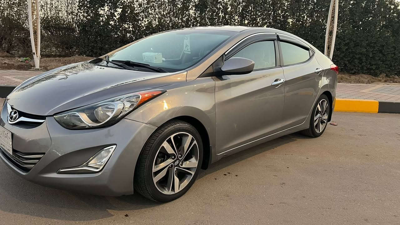 انترا 2014 محرك 1800 دوش
سنويه 2027 تحويل ماشيه 138 مايل
تحكم ريموت مثبت سرعه شاشة كأمره 
جاهزه من حداده تخم تايرات 
مكفوله من العيب شرعي والكص 
بيه صبغ باب سايق اثر شخوط فقط 
السعر 105
العنوان ناصريه مركز
***********
