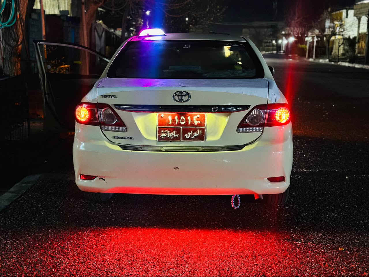 تۆیۆتا کرۆلا ٢٠١١ ی بیلاد تەکسی کوردستان گێڕ عادی ، پێنج پارجە بۆیاخە بی داخل گیڕو مەکینە بەشەرت تازە عەینەو کلاجم گۆڕیوە تاقم پیشیم دا گرتووە تونگوو تۆلە مالی کەسابەتە 
سەنەوی بەسەر جووە  ***********
115$ معامەلە السليمانية, العراق
