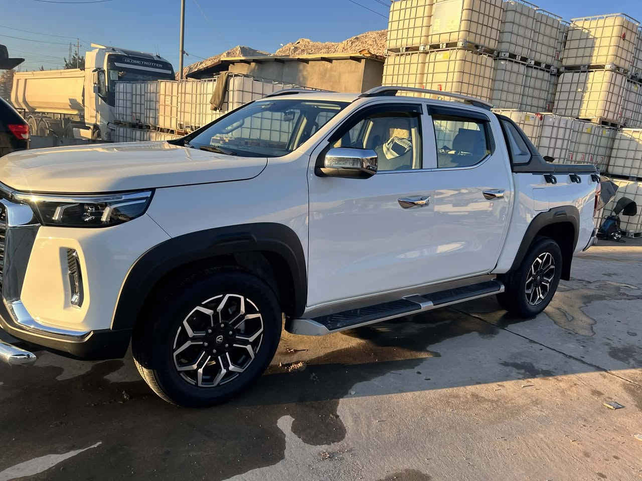 سلام عليكم اخوان
بيع شانجان هانتر2025 ماشيه 13 الف
رقم سيارة اربيل  شرط تحويل 
 سياره علئ وضع شركه وضمان شركه بخيت
سياره  مكفوله كفاله عامه من كل نواحي
سعر سياره 225$ بي مجال حك جيه
رقم تليفون ***********
سيارة موجوده في السليمانية
