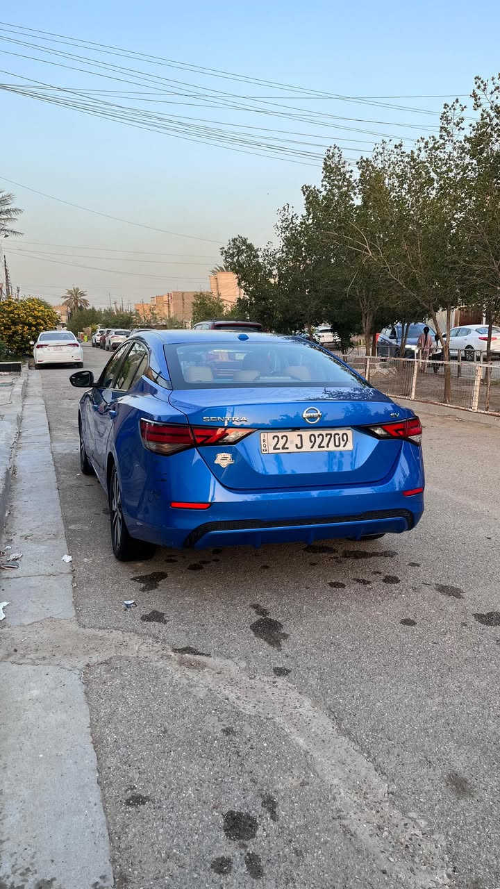 سلام عليكم 
نيسان سنترا sv موديل ٢٠٢١
ماشية ٦٣٠٠٠ ميل 
رقم اربيل بأسمي تحويل او وكالة 
السيارة فول مواصفات 
بصمة 
فتحة سقف 
رادرات امامي خلفي
توقف ذاتي 
كشنات جلد 
داخل لونين بيجي واسود بلاد 
السيارة حادثة جاملغ وبنيد مبدلات نفس اللون 
صارت بيه طخة بلعراق بلجاملغ الخلفي الايسر وصار بيه بارد خفيف 
السيارة معروضه ب130$


**إذا كنت صاحب هذا الإعلان وتريد حذفه لأي سبب، رجاءا أرسل رسالة إلى الدعم الفني**