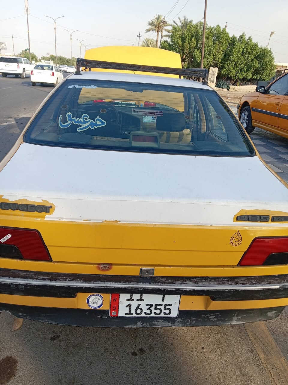 بيجو 405بدون صبغ بدون ضربه فقط جاملغ عكس السايق مبدل بسبب اخياس مكينة ياباني يارس كير اوتو جاهزه عده الصدر تعبان رقم انكليزي بسمي مصغره هيىه وغرامات السعر 32بيها مجال اتصال ***********
